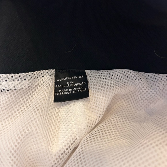 Mountain Hardwear Conduit Snow Pants Ski Snowboard. Women’s Medium. - Picture 9 of 10